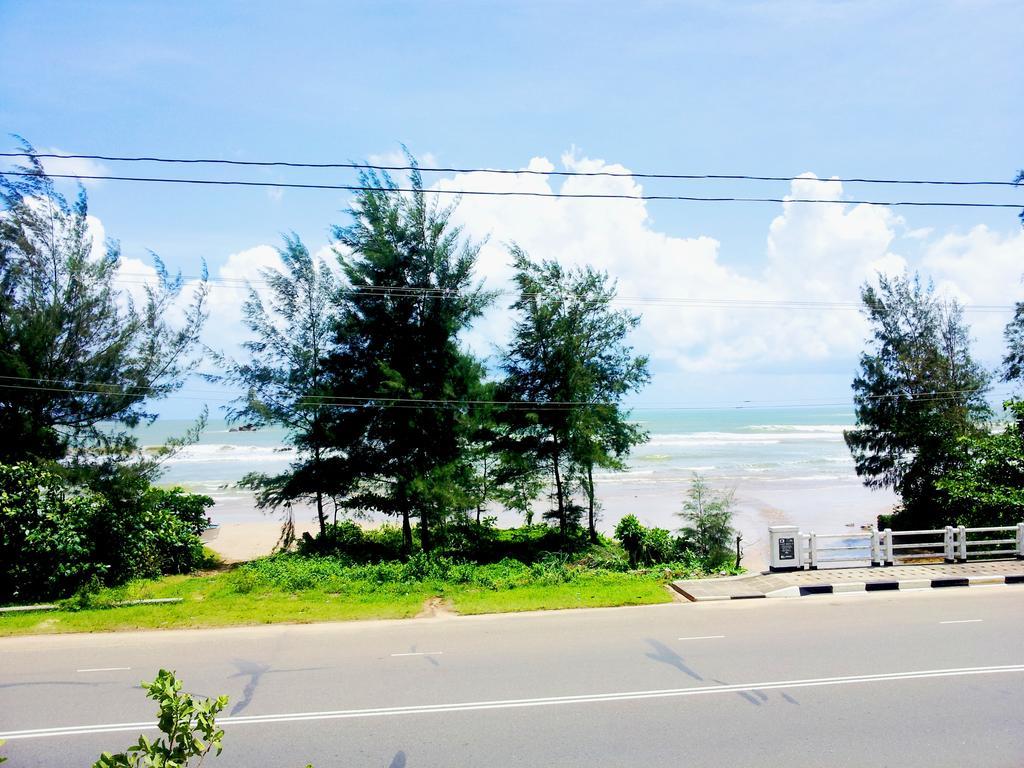 Ceylon Surf Guest And Restaurant Bed and Breakfast Weligama Buitenkant foto